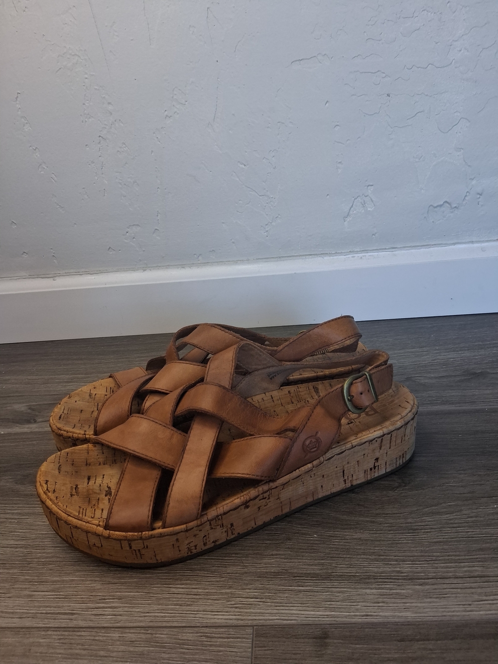 Born Leather Cork Platform Sandals Women's Sz 10 Brown Criss Cross Slingback - Picture 3 of 11